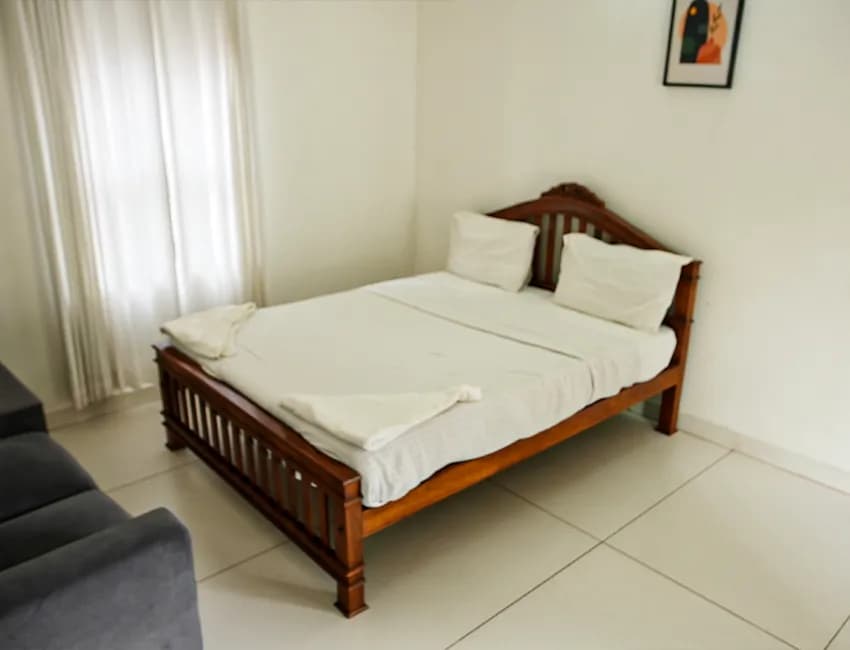 4BHK